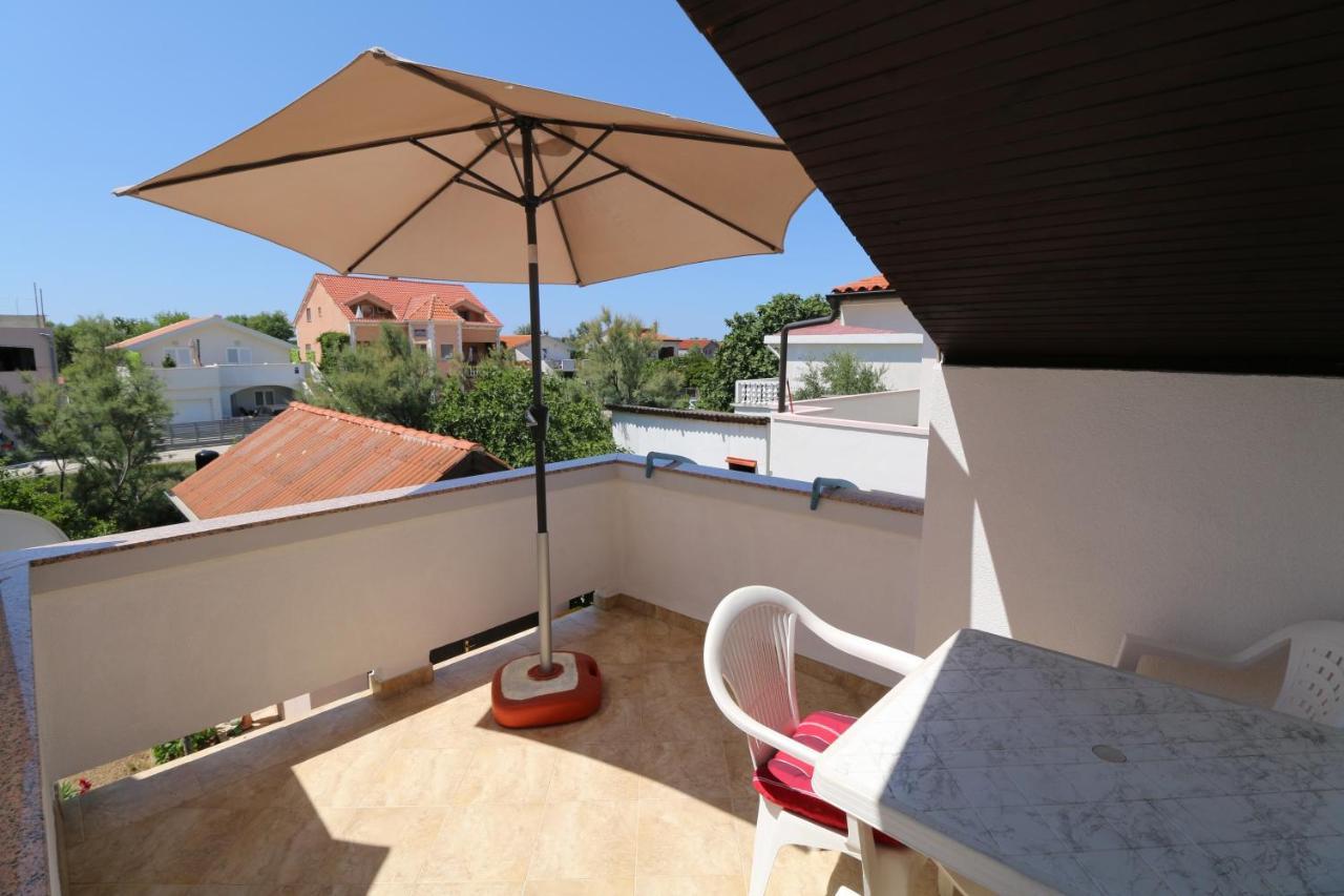 Apartments With A Parking Space Nin, Zadar - 11402 Exterior foto